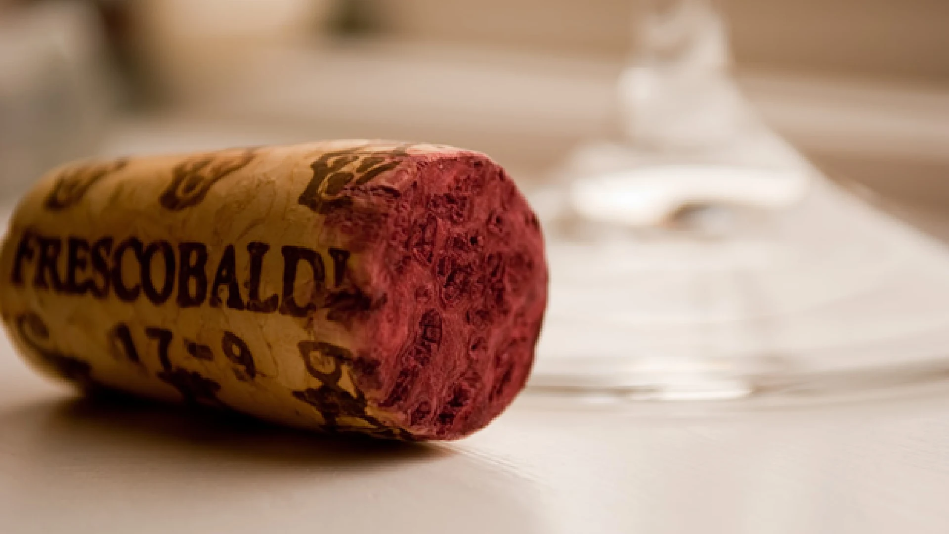 Cómo detectar un vino picado (y cómo evitar que pase)