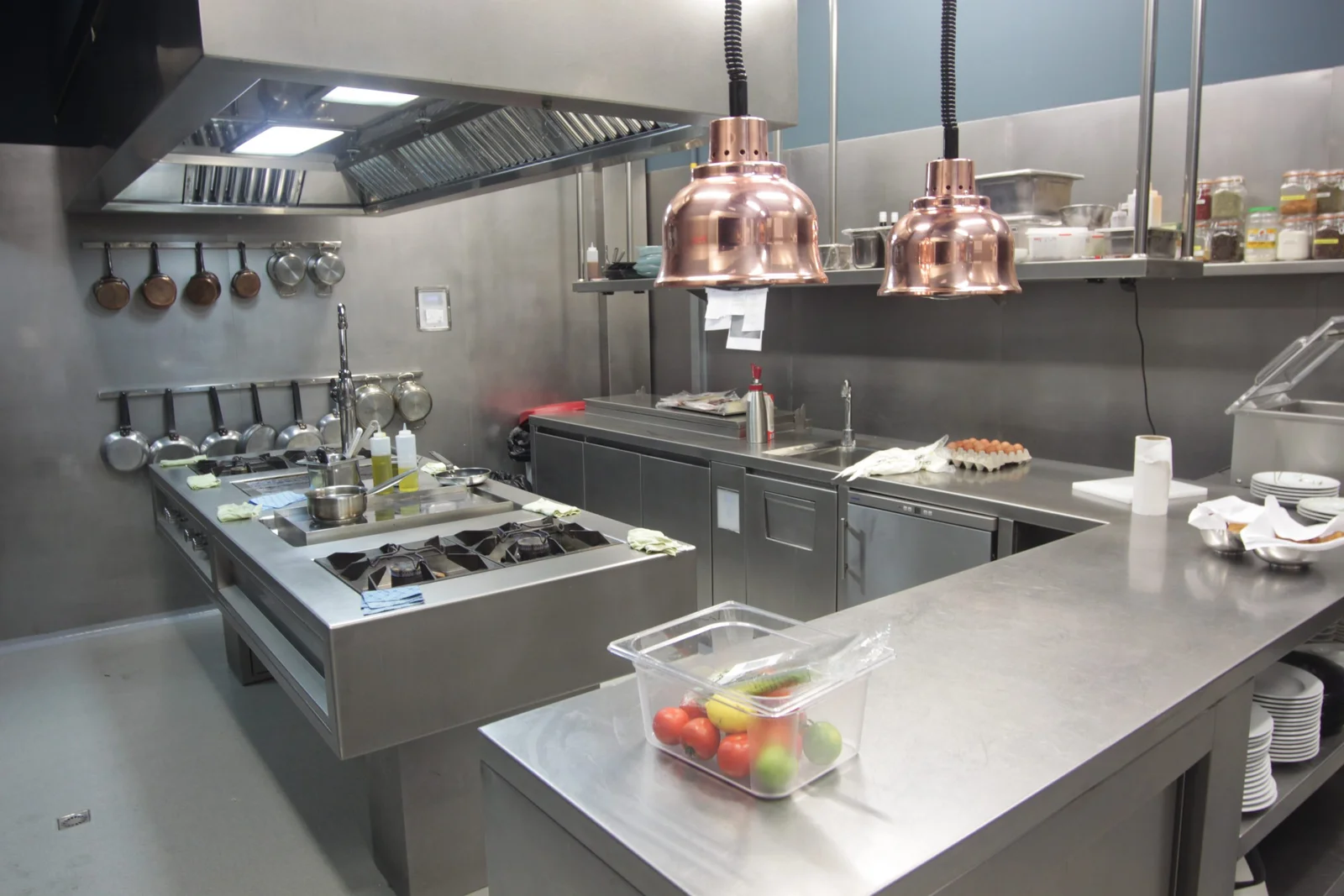 Cocina profesional a medida para restaurante de alta cocina